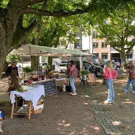 Maison d'hôtes Joyjoyjoy The White Wilde Ecolicious In A Historic Canalhouse From 1799 With Terrace At The Canals 3*