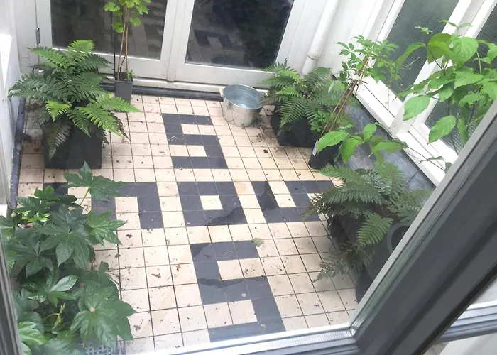 Joyjoyjoy The White Wilde Ecolicious In A Historic Canalhouse From 1799 With Terrace At The Canals 게스트하우스