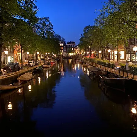 Joyjoyjoy The White Wilde Ecolicious In A Historic Canalhouse From 1799 With Terrace At The Canals 3*