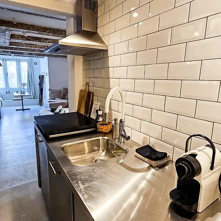 ゲストハウス Joyjoyjoy The White Wilde Ecolicious In A Historic Canalhouse From 1799 With Terrace At The Canals 4*