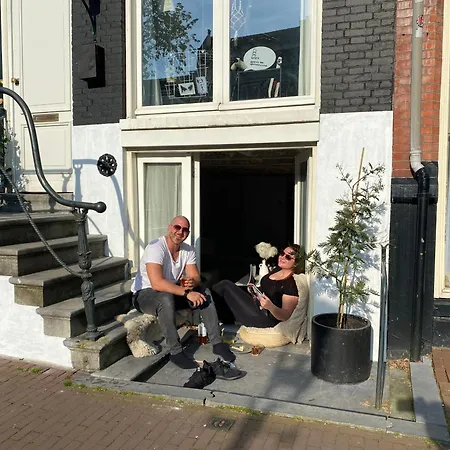 ゲストハウス Joyjoyjoy The White Wilde Ecolicious In A Historic Canalhouse From 1799 With Terrace At The Canals 4*